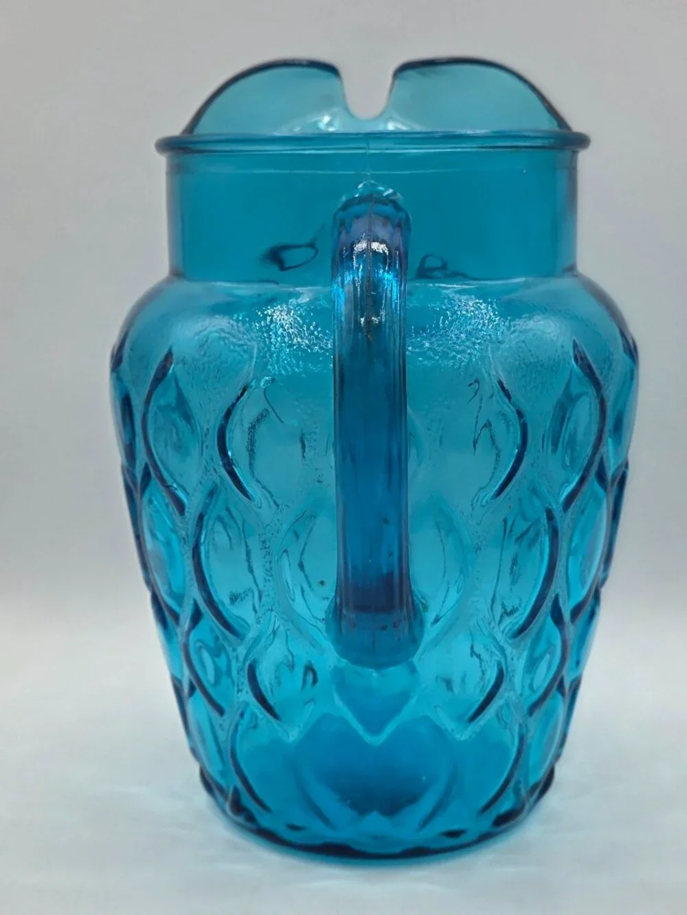 Vtg Anchor Hocking Madrid Laser Blue MCM Teardrop Glass Water Pitcher Ice Lip